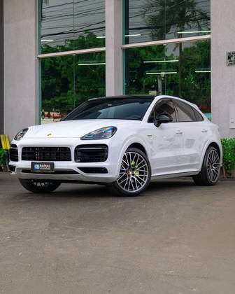 PORSCHE CAYENNE 3.0 V6 E-HYBRID COUPÉ PLATINUM EDITION AWD TIPTRONIC S